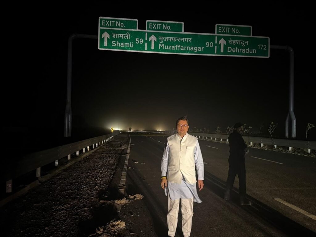 देहरादून-दिल्ली इकोनॉमिक कॉरिडोर से सीएम धामी ने दिल्ली से देहरादून का सफर ढाई घंटे में तय किया, बोले, ये नए भारत की तेज रफ्तार है